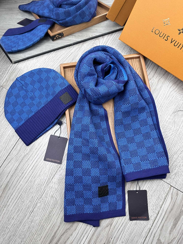 ブランドマフラー正面デザイン